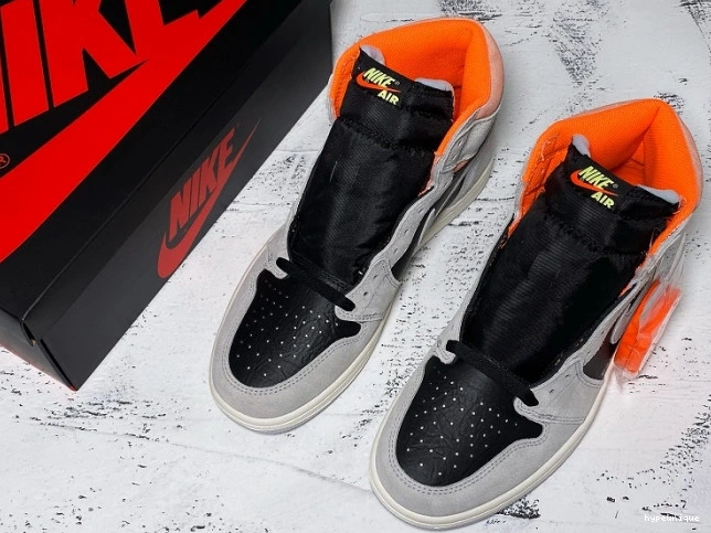 HYPE Jordan 555088-018 High Retro Neutral OG Grey 1 Air 0811
